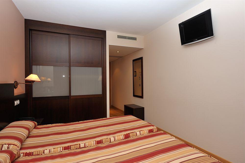 Hotel Castro Real Οβιέδο Εξωτερικό φωτογραφία