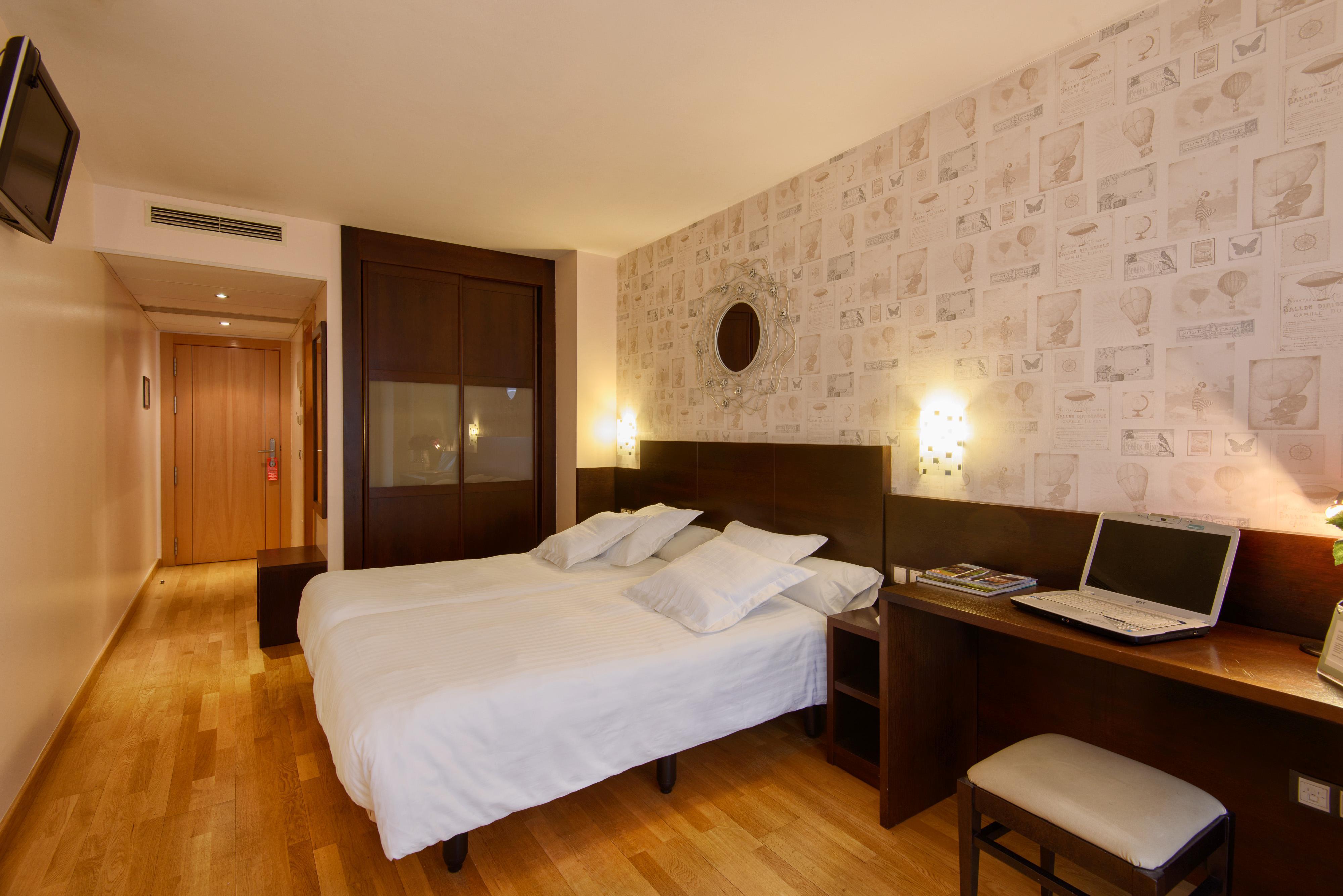 Hotel Castro Real Οβιέδο Εξωτερικό φωτογραφία
