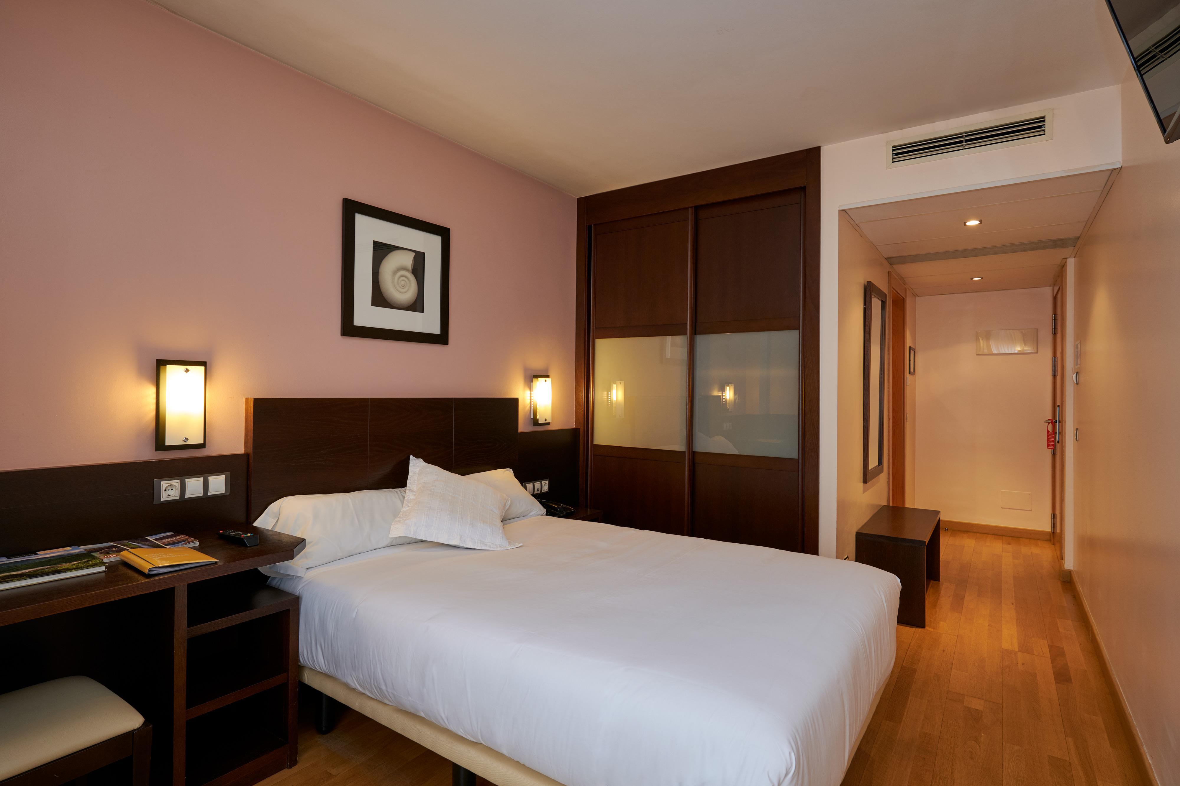 Hotel Castro Real Οβιέδο Εξωτερικό φωτογραφία