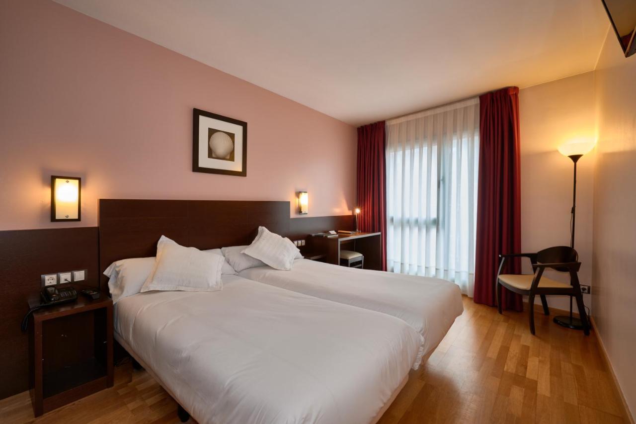 Hotel Castro Real Οβιέδο Εξωτερικό φωτογραφία